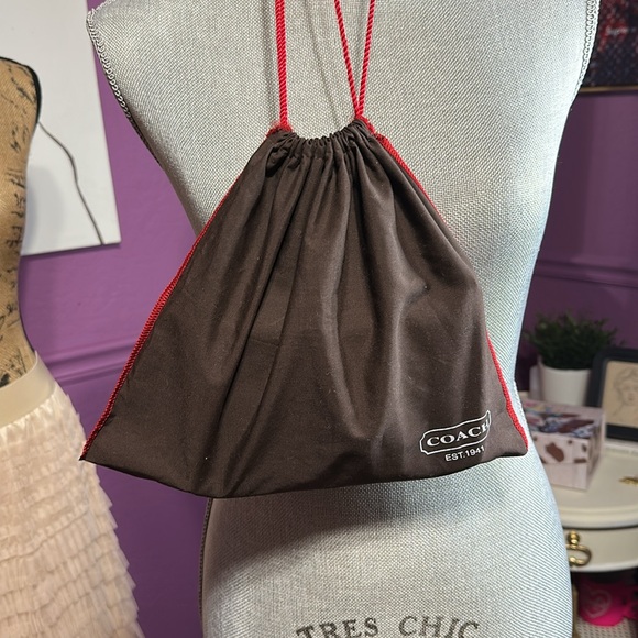 🤩Vintage Coach Horse & Carriage Wristlet - Picture 7 of 7